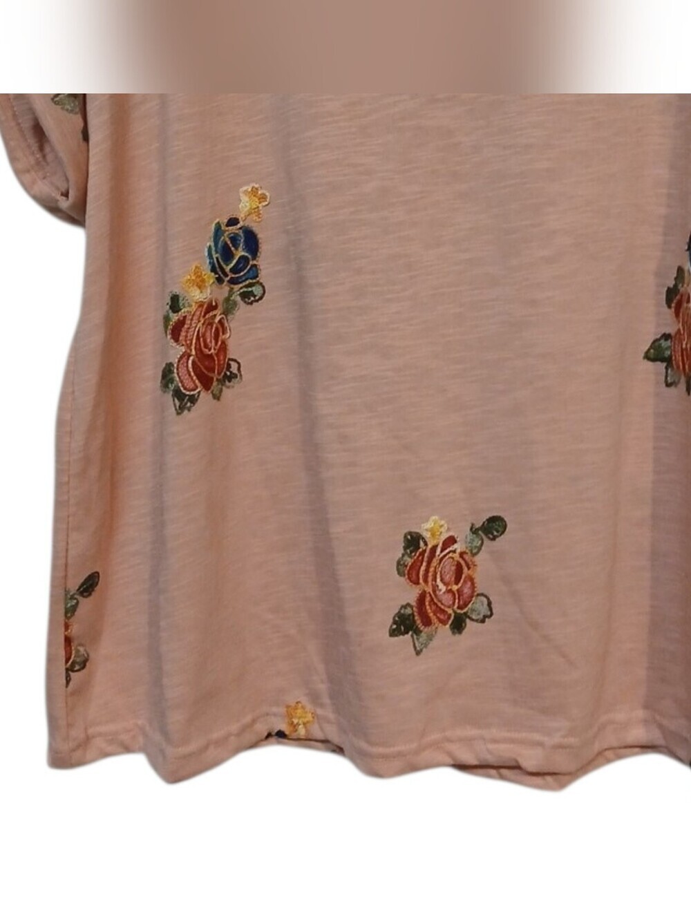 Kindred - NWT Apricot Embroidered Floral Ladies Blouse, Short Cuffed Sleeves, 2X - Picture 11 of 12